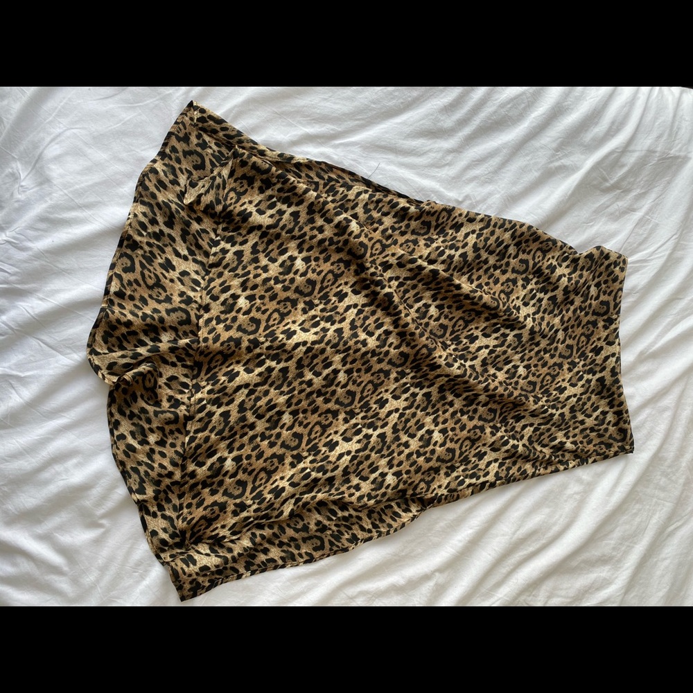 Zara leopard midi skirt with side slit